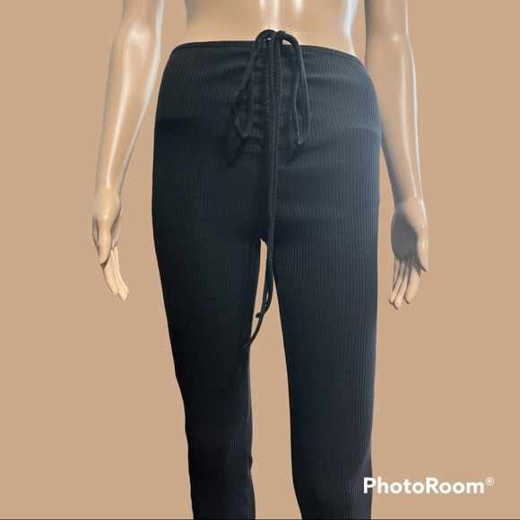 SHEIN Lace Up Back Flare Leg Pants. Size: 2 - Picture 7 of 7